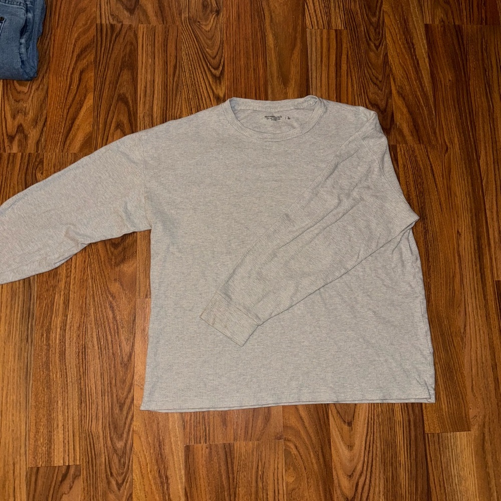 Abercrombie & Fitch Gray Crewneck Sweater